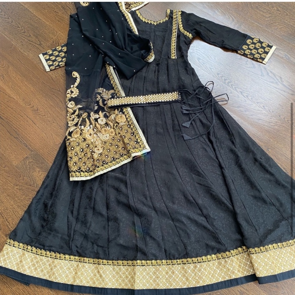 Gorgeous black Anarkali!